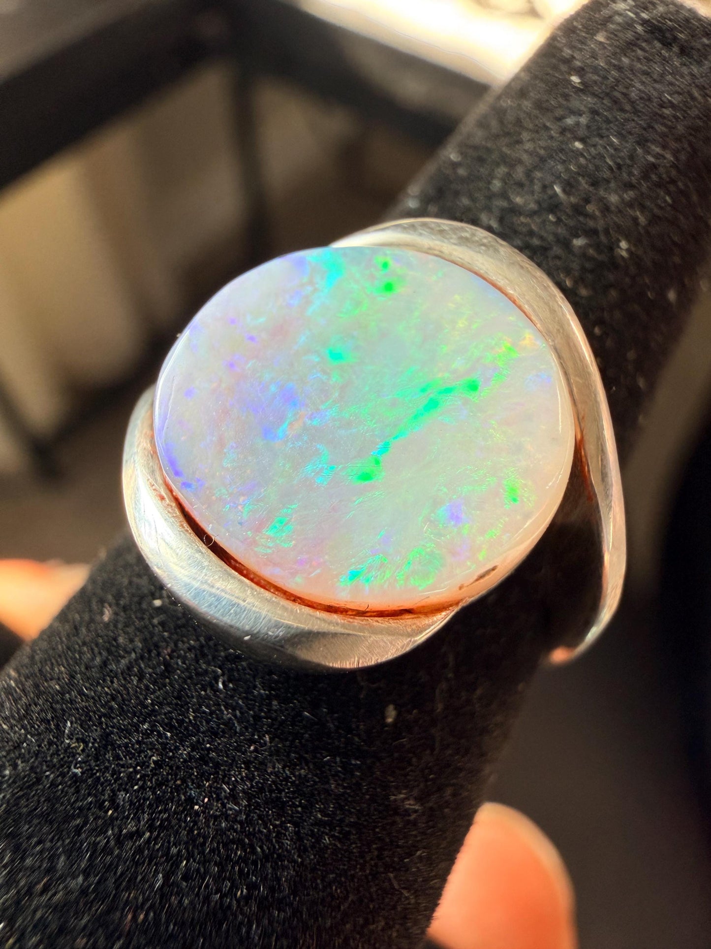 2.8 carat Australian opal adjustable ring from Coober Pedy