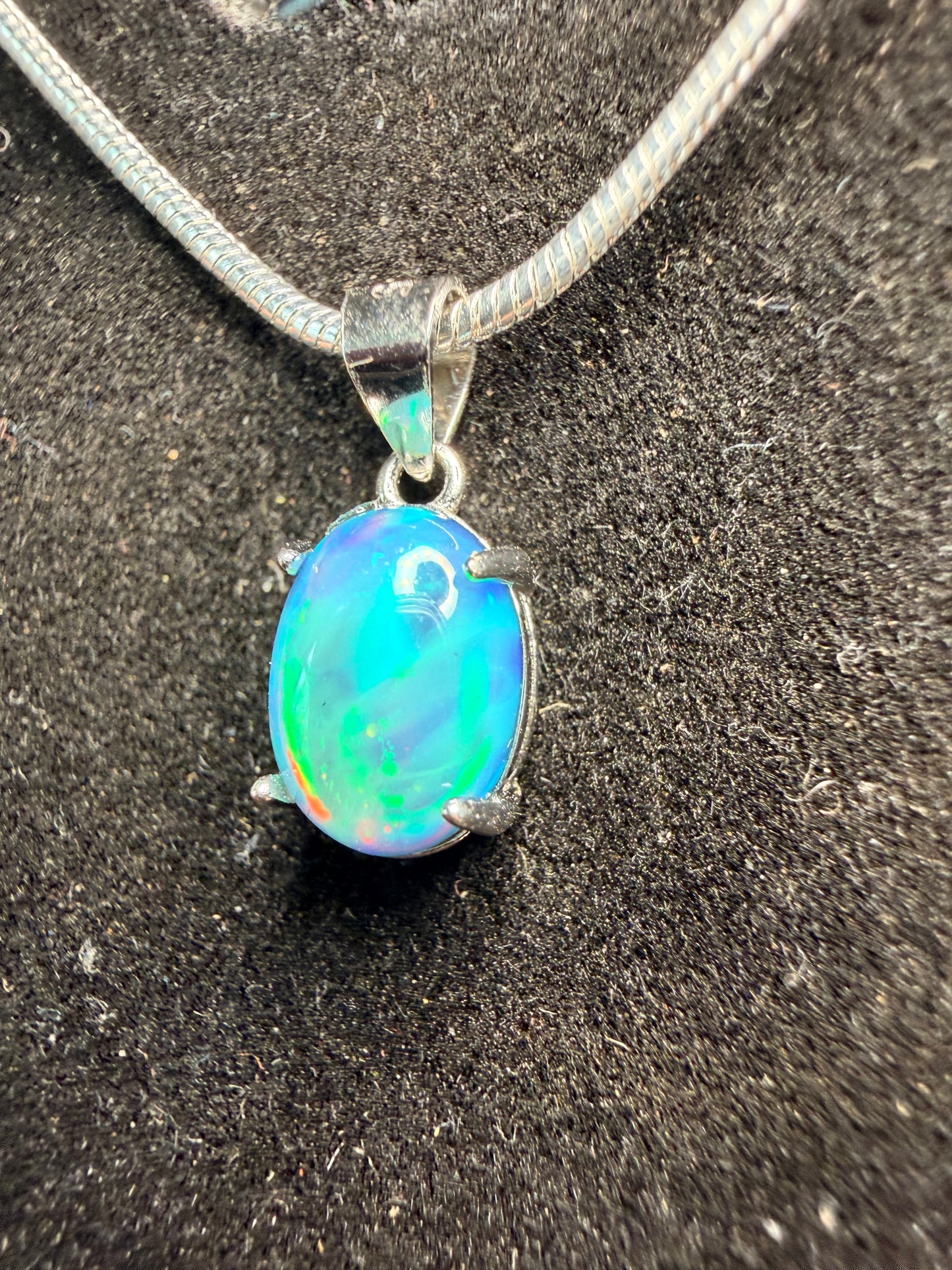Blue/green stripe pattern Ethiopian opal pendant