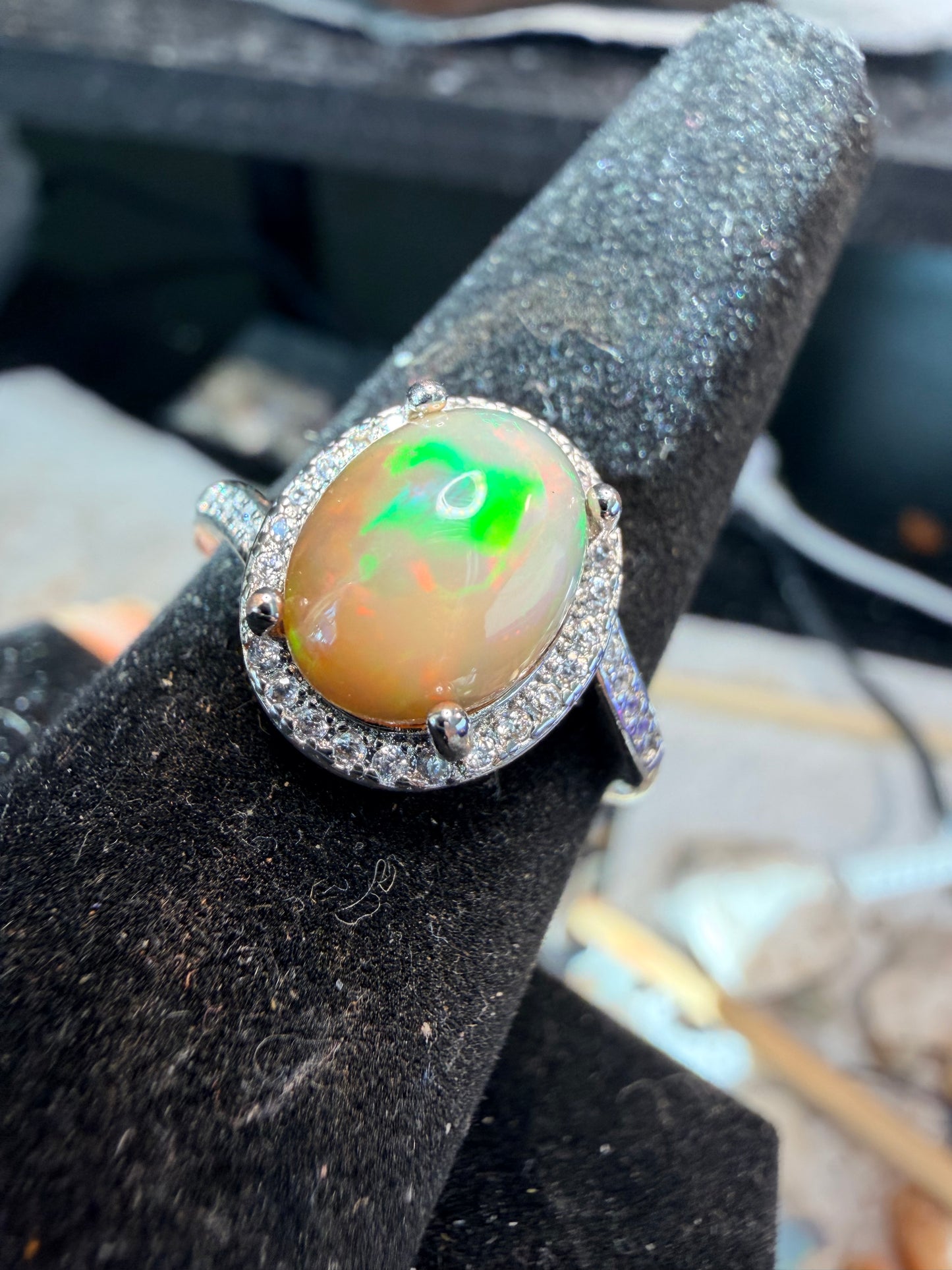 1.8 carat Ethiopian opal adjustable ring 925 silver
