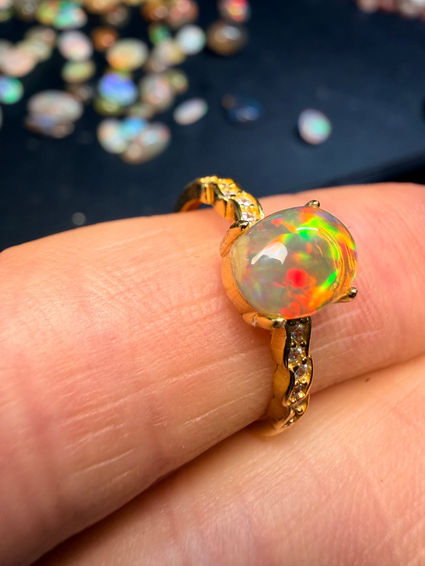 7.7mm x 6.1mm Ethiopian opal adjustable Ring in 925 gold setting
