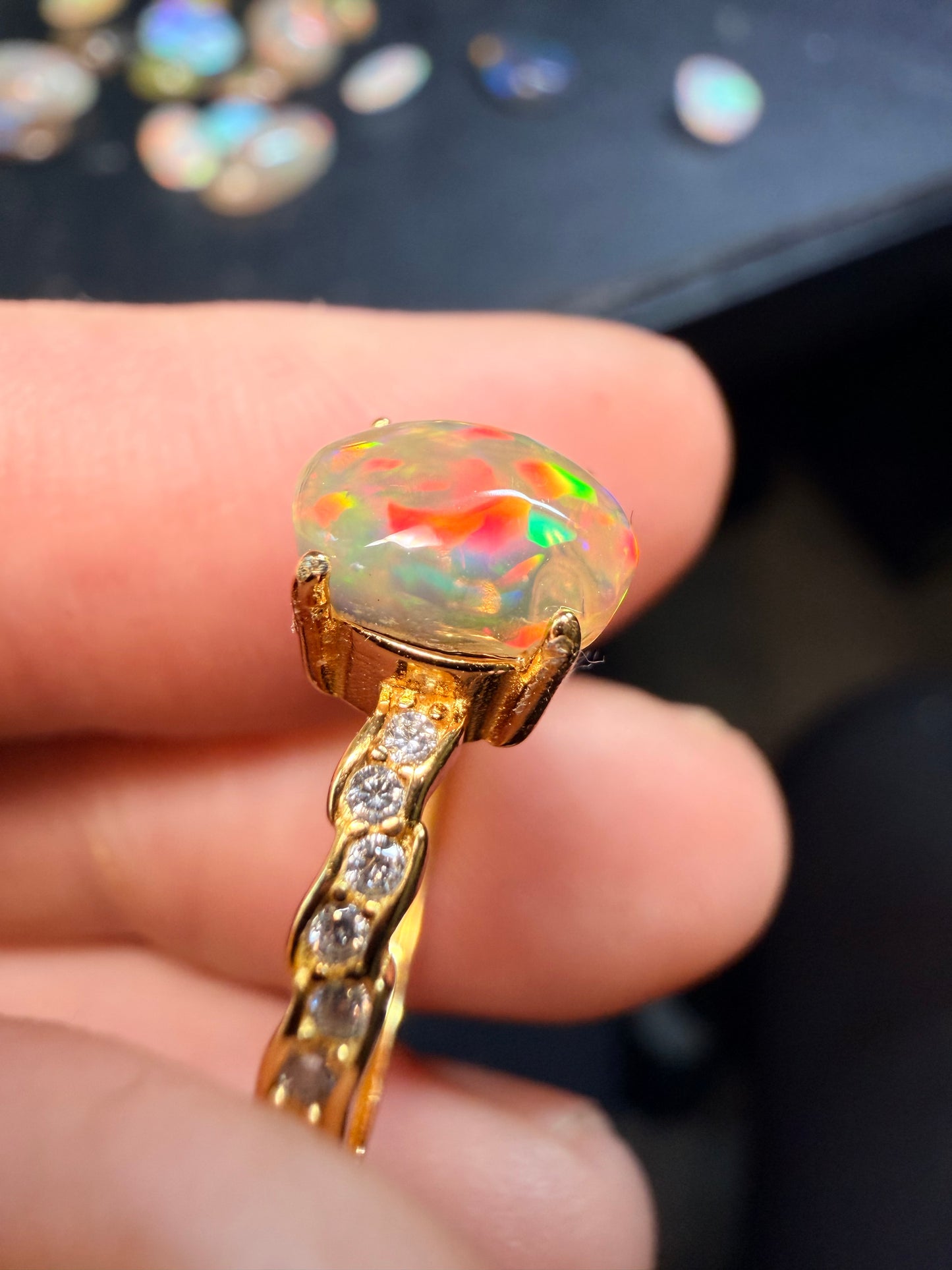 7.7mm x 6.1mm Ethiopian opal adjustable Ring in 925 gold setting