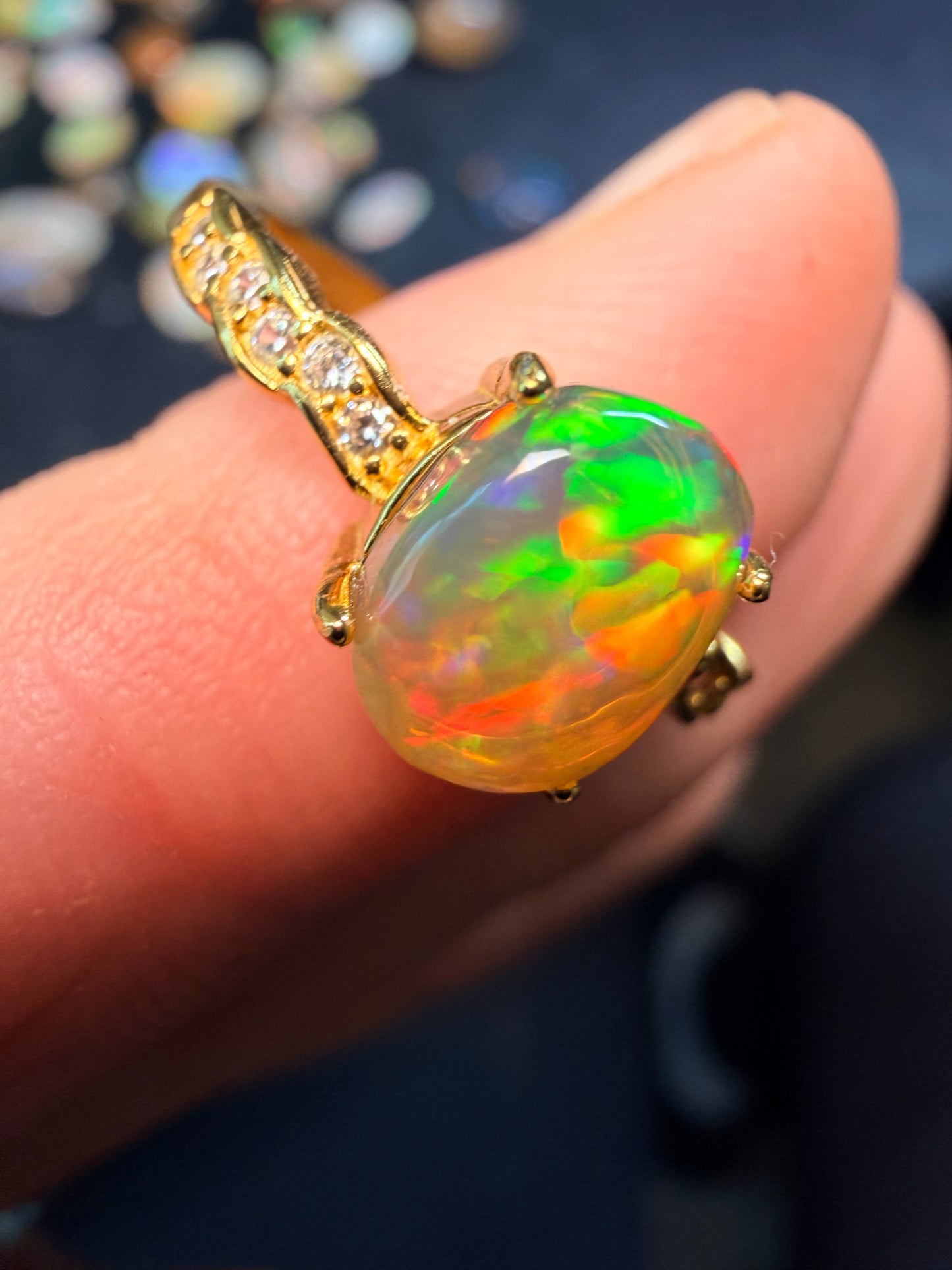 7.7mm x 6.1mm Ethiopian opal adjustable Ring in 925 gold setting