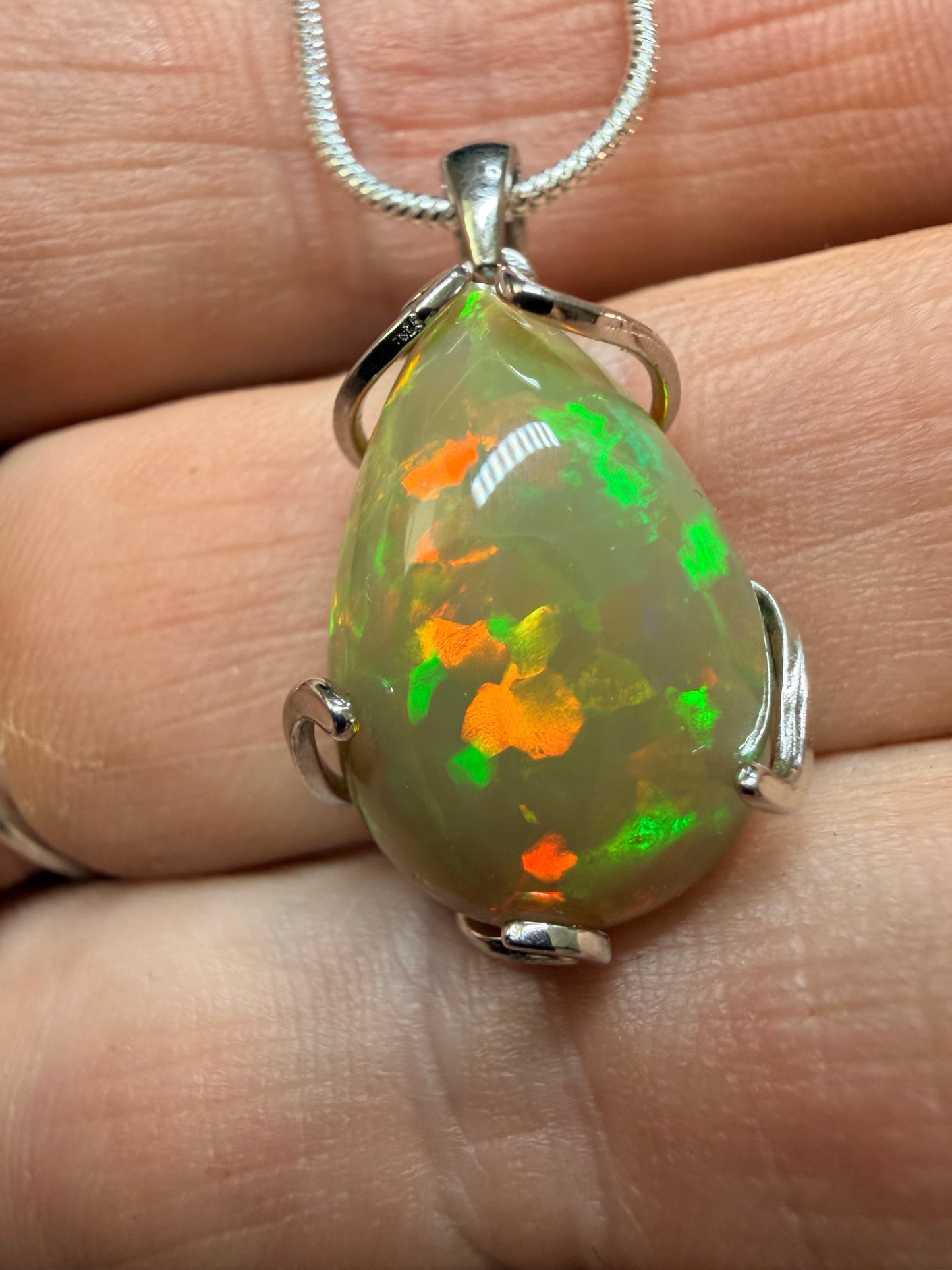 7.65 carat Ethiopian opal pendant and necklace