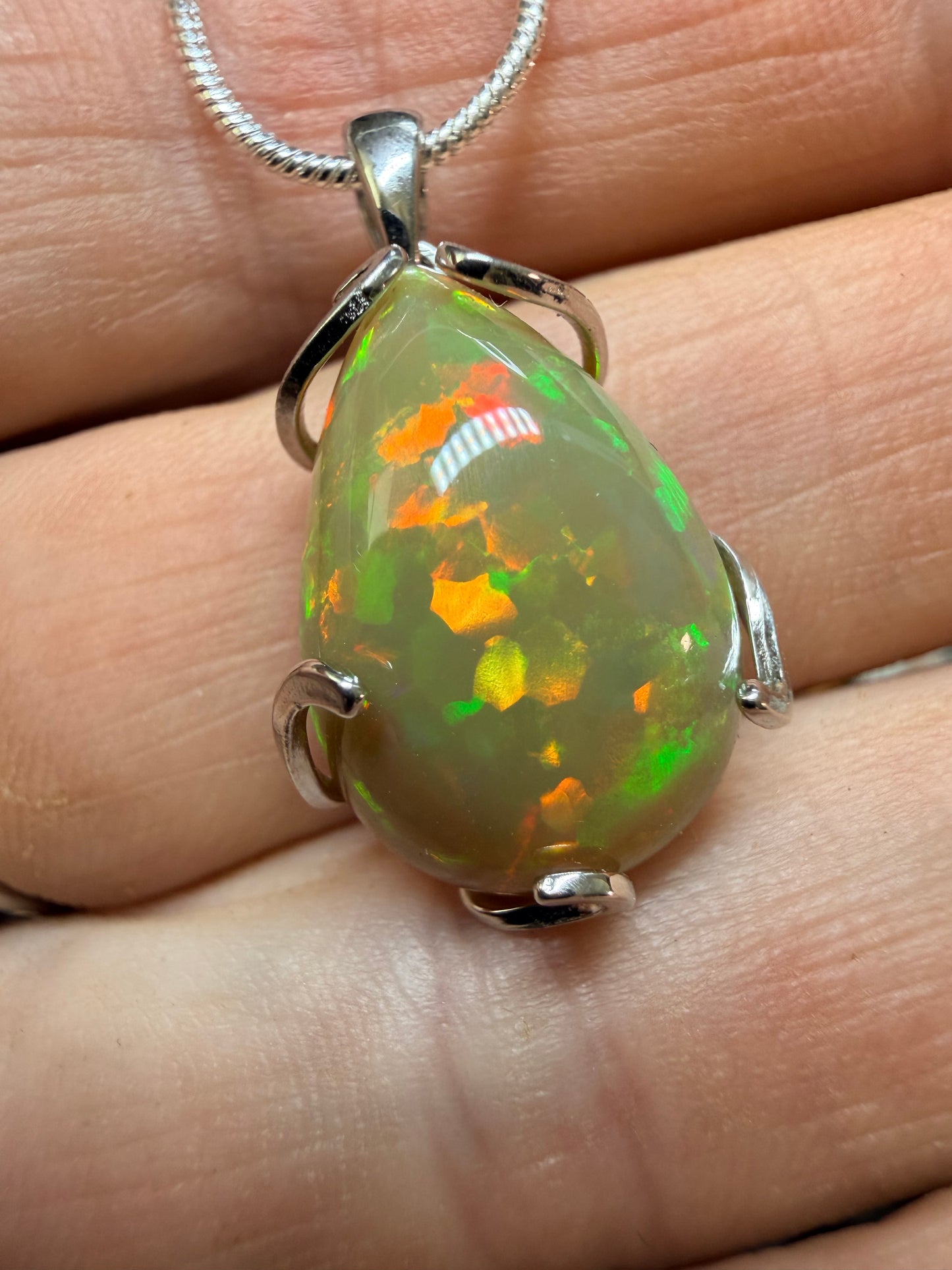7.65 carat Ethiopian opal pendant and necklace