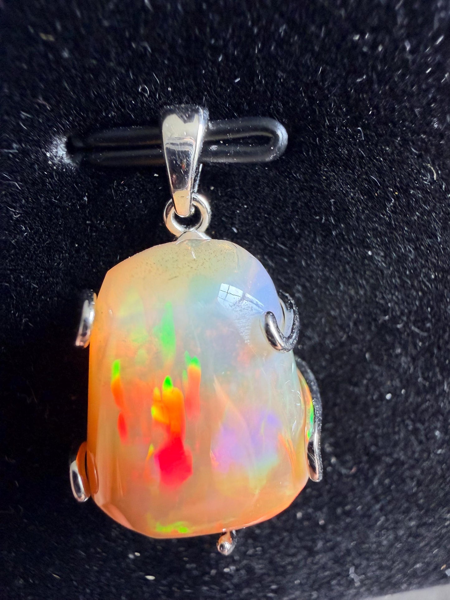 11.9 carat Ethiopian opal pendant